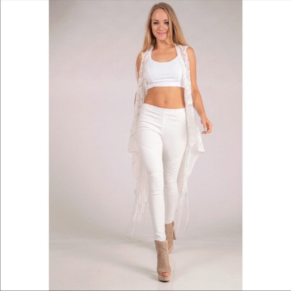 FRINGE HEM LACE SHRUGS - Picture 2 of 2